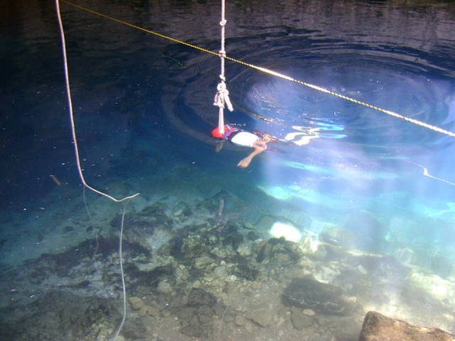 Cenote de Homun